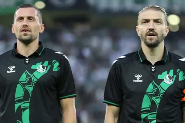 Sakaryaspor’da iki isim için yeni karar! Sakaryaspor’da iki isim için yeni karar!