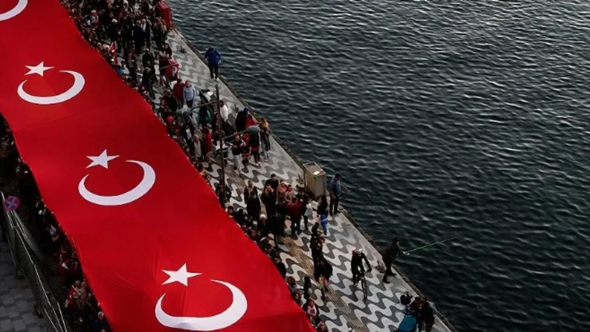 İzmir trafiğine 29 Ekim düzenlemesi! İzmir trafiğine 29 Ekim düzenlemesi!
