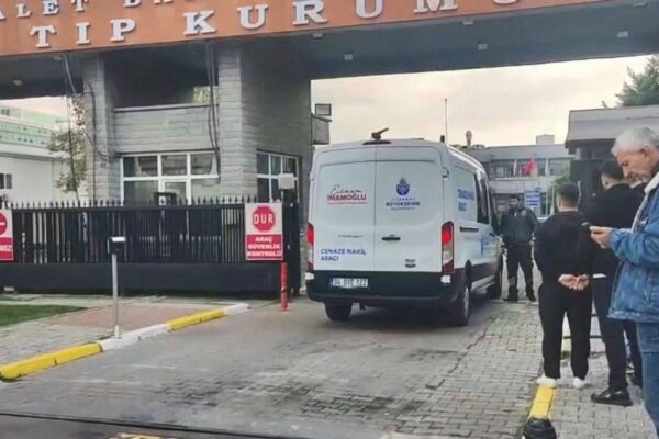 Aynı aileden üç kişinin öldüğü gıda zehirlenmesi: ...