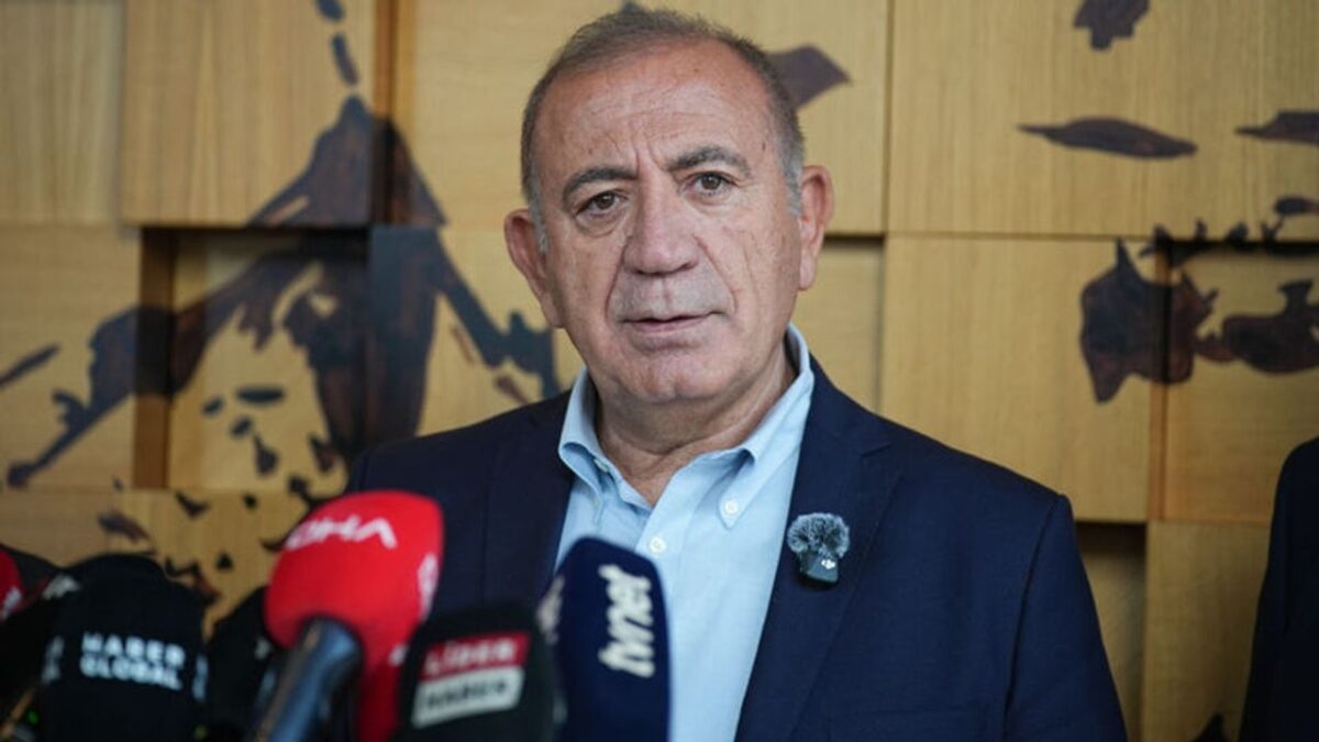 Gürsel Tekin’den banka hesaplarına erişim talebi