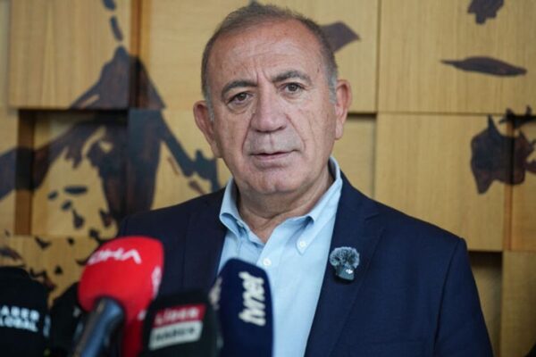 Gürsel Tekin’den banka hesaplarına erişim ta...
