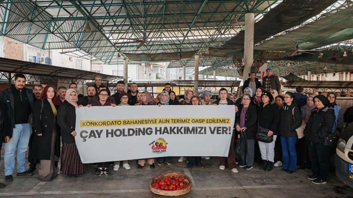 Aydın’da sera işçilerinden Çay Holding’e tepki!