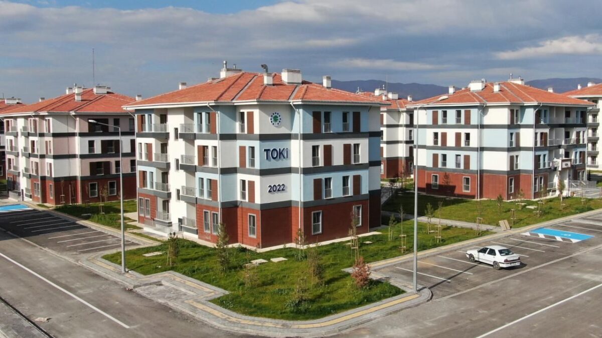 Yüzyılın Konut Projesi’nde kura çekimleri devam ediyor