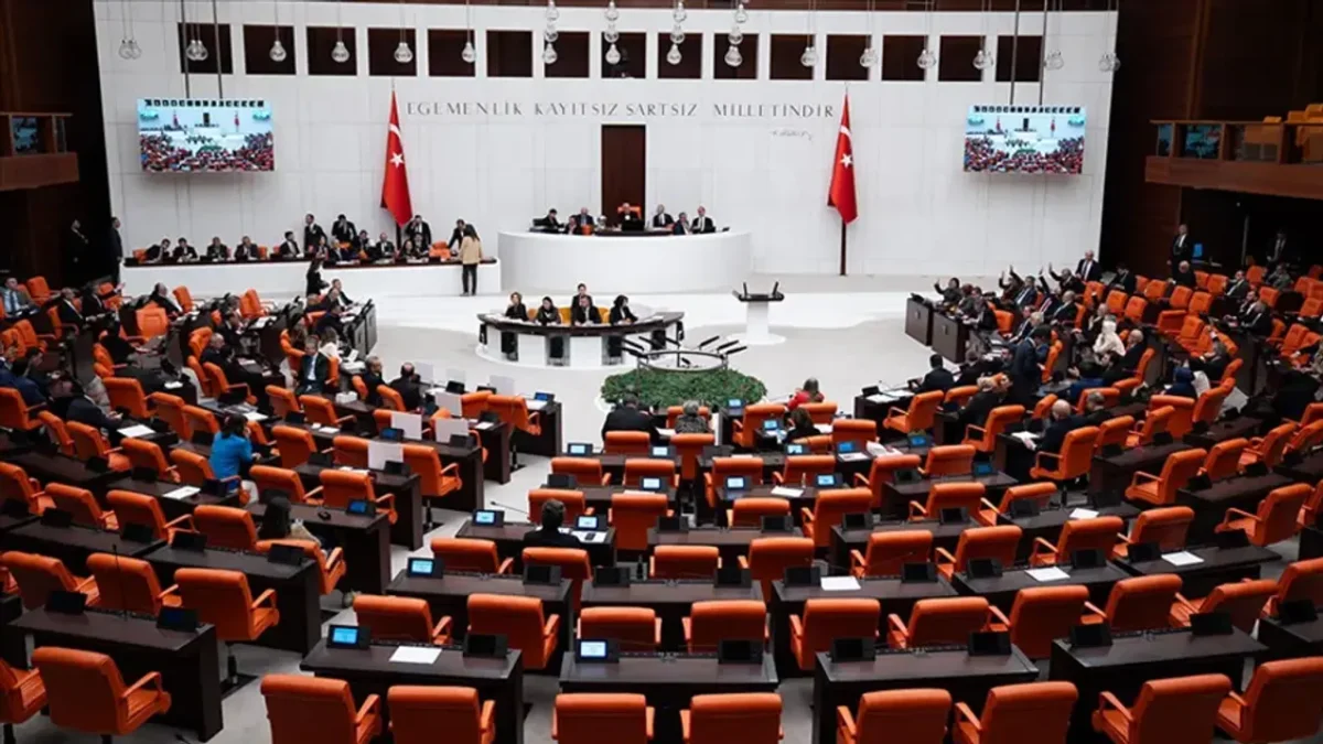 Trafik cezalarına ağır yaptırım geliyor Trafik cezalarına ağır yaptırım geliyor