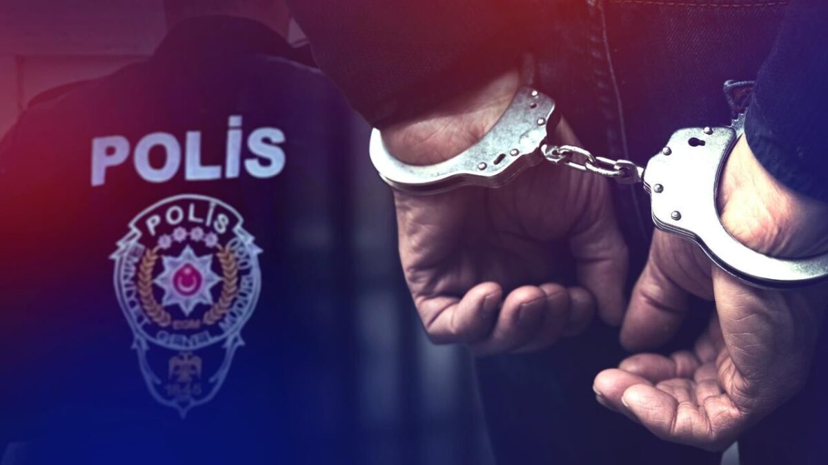 ‘Sahte ilan’ operasyonu: 16 gözaltı ‘Sahte ilan’ operasyonu: 16 gözaltı