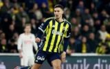 Taraftarlar tepki göstermişti… Fenerbahçe, Mert Müldür için harekete geçti! Taraftarlar tepki göstermişti… Fenerbahçe, Mert Müldür için harekete geçti!