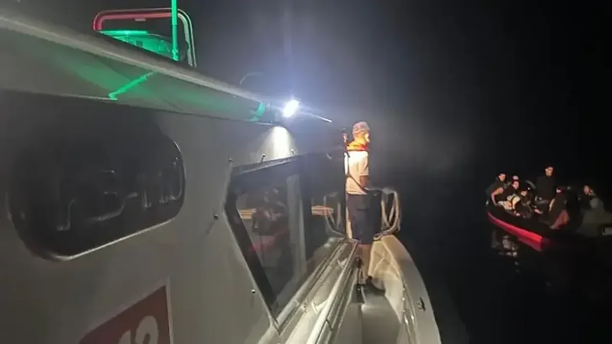 Bodrum’da 32 kaçak göçmen kurtarıldı Bodrum’da 32 kaçak göçmen kurtarıldı