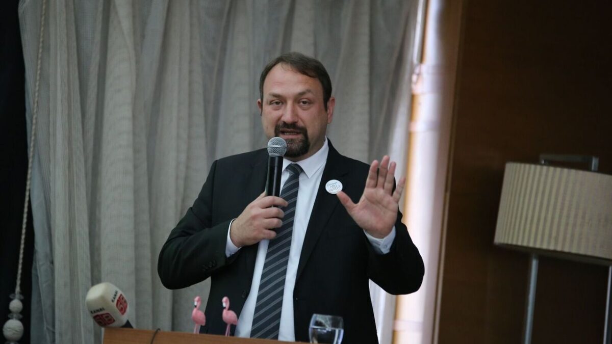 Ve Başkan Gümrükçü fiilen göreve başladı… İlk temas kimlerle? Ve Başkan Gümrükçü fiilen göreve başladı… İlk temas kimlerle?