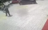 Kırmızı ışıkta geçen sürücü anne-kızın ölümüne neden oldu! Kırmızı ışıkta geçen sürücü anne-kızın ölümüne neden oldu!