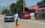 Muğla’da iki otomobilin çarpıştı: Otomobil iş yerinin önüne devrildi! Muğla’da iki otomobilin çarpıştı: Otomobil iş yerinin önüne devrildi!