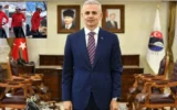 Tayt giydiği için görevden alınan Ardahan Valisi sessizliğini bozdu