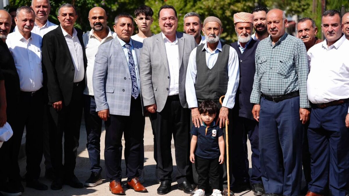 Büyükşehir mahalle mahalle dinliyor, sorunları hızlı çözüyor!