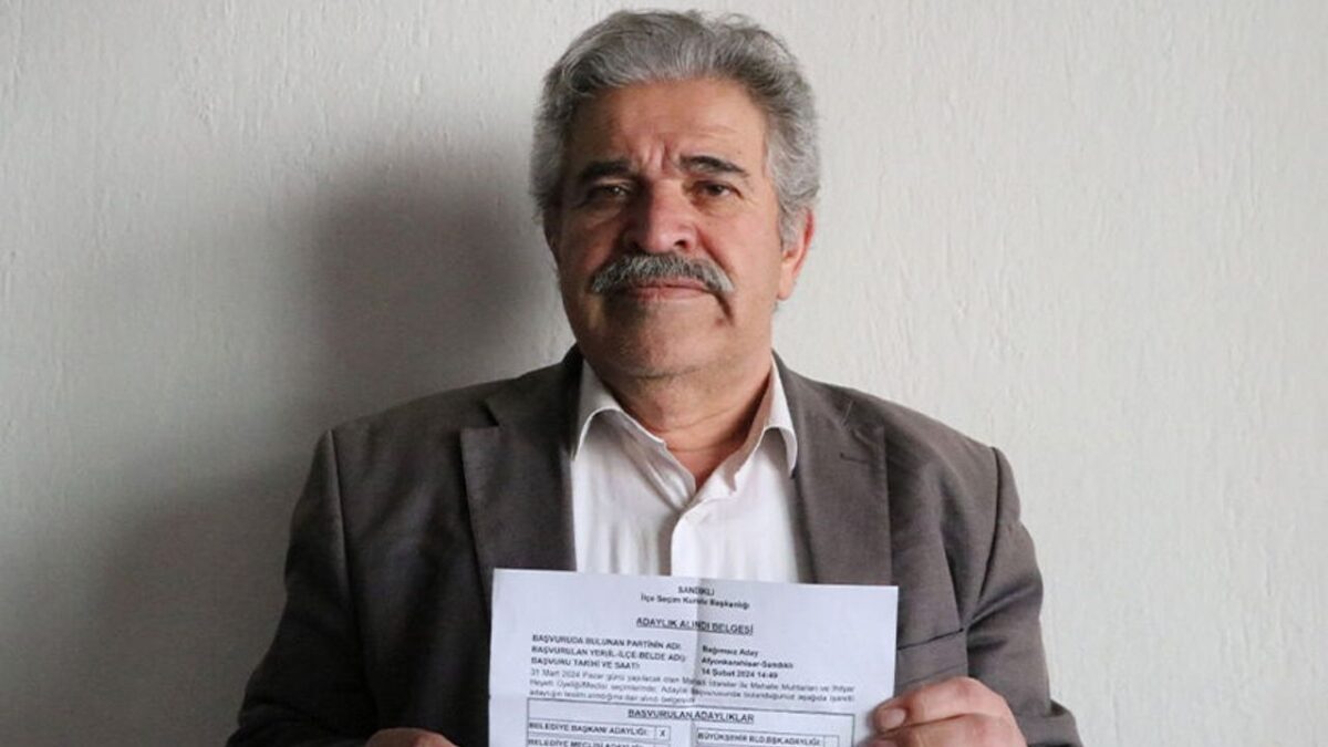 30 yılda 19 kez aday olmuştu: Menderes Koçak hayatını kaybetti 30 yılda 19 kez aday olmuştu: Menderes Koçak hayatını kaybetti