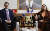 AK Partili İnan’ın Foça ziyaretinde Özel’e zehir zemberek sözler! AK Partili İnan’ın Foça ziyaretinde Özel’e zehir zemberek sözler!