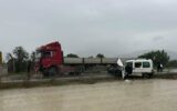 TIR ile hafif ticari araç kafa kafaya çarpıştı: Feci kazada 1 can kaybı!